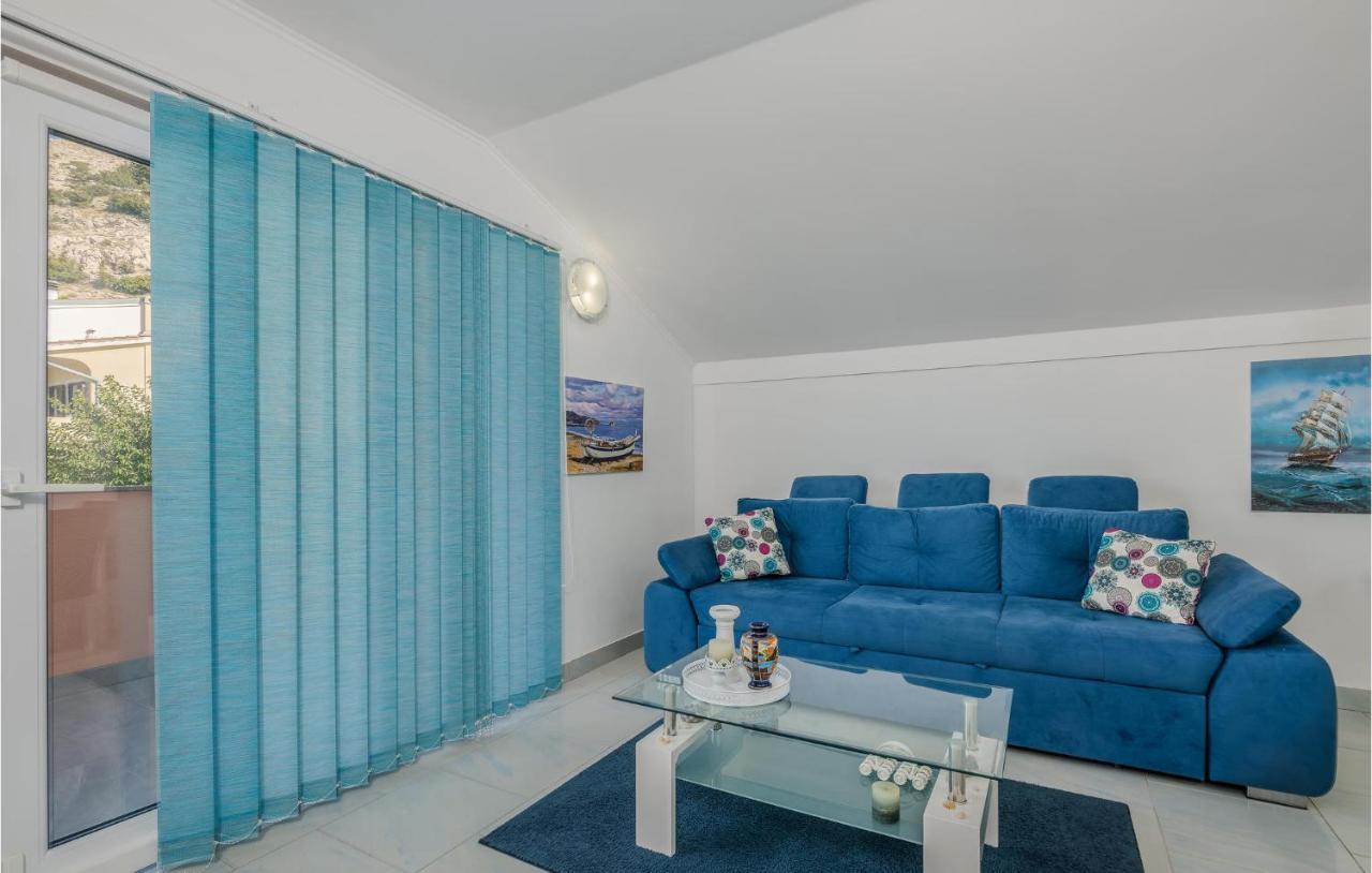 Nice Apartment In Stara Baska With Kitchen Dış mekan fotoğraf