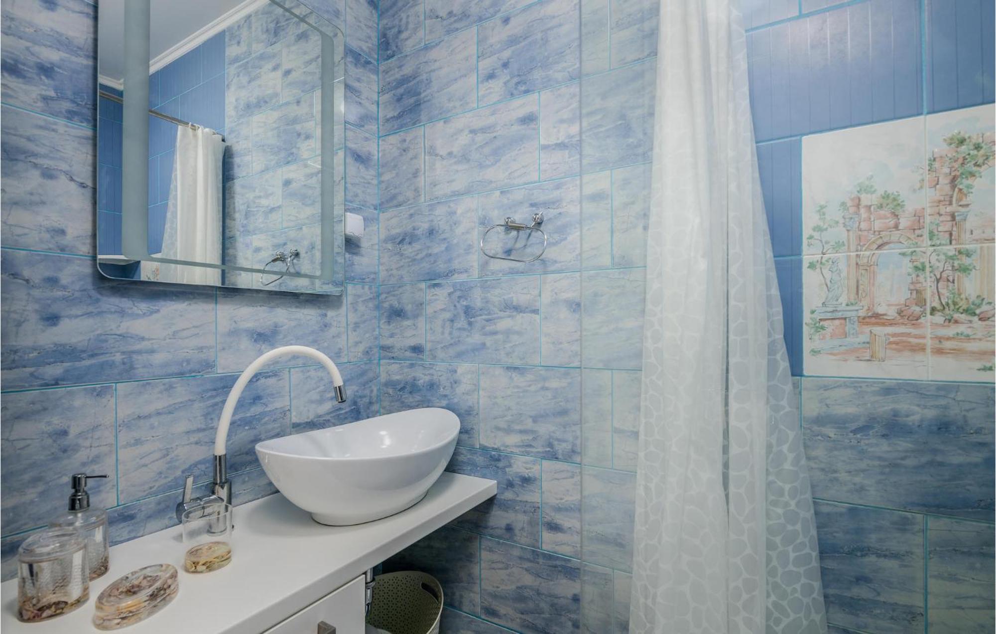 Nice Apartment In Stara Baska With Kitchen Dış mekan fotoğraf